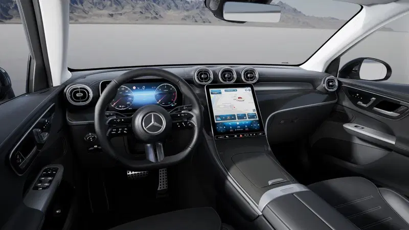 Mercedes-Benz GLC SUV nuova a Milano (8)