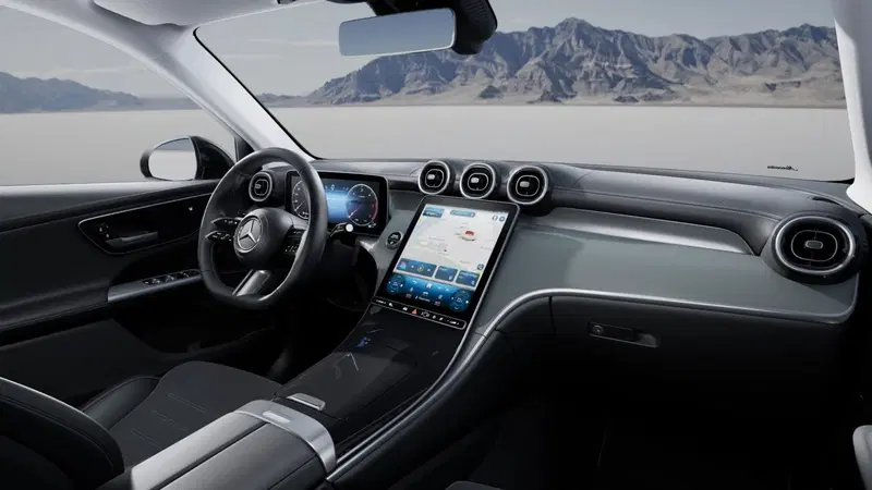 Mercedes-Benz GLC SUV nuova a Milano (6)