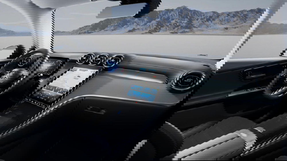 Mercedes-Benz GLC SUV nuova a Milano (6)