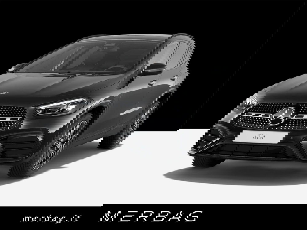 Mercedes-Benz GLA SUV nuova a Milano