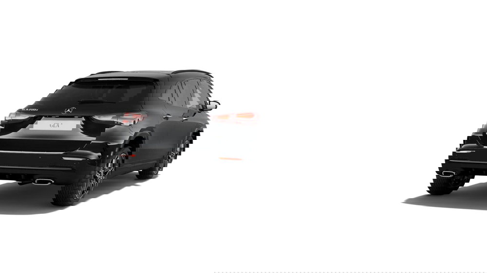 Mercedes-Benz GLA SUV nuova a Milano (4)