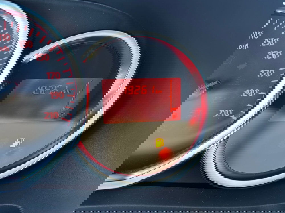 Dacia Lodgy usata a Ferrara (14)