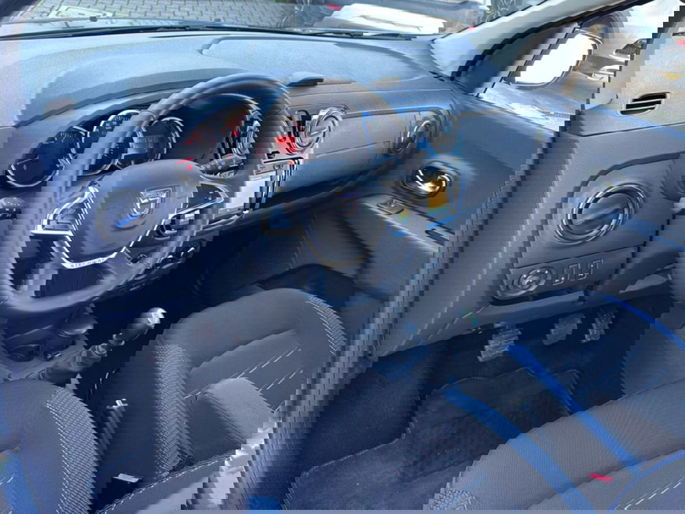 Dacia Lodgy usata a Ferrara (15)