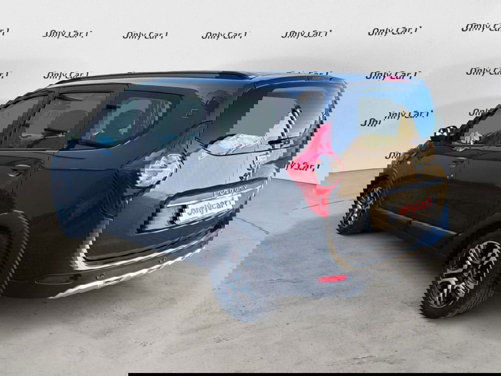 Dacia Lodgy usata a Ferrara (5)