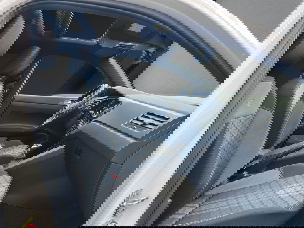 Volkswagen Taigo usata a Cosenza (18)