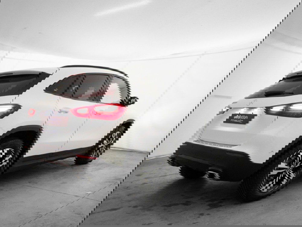 Mercedes-Benz GLA SUV nuova a Macerata (4)