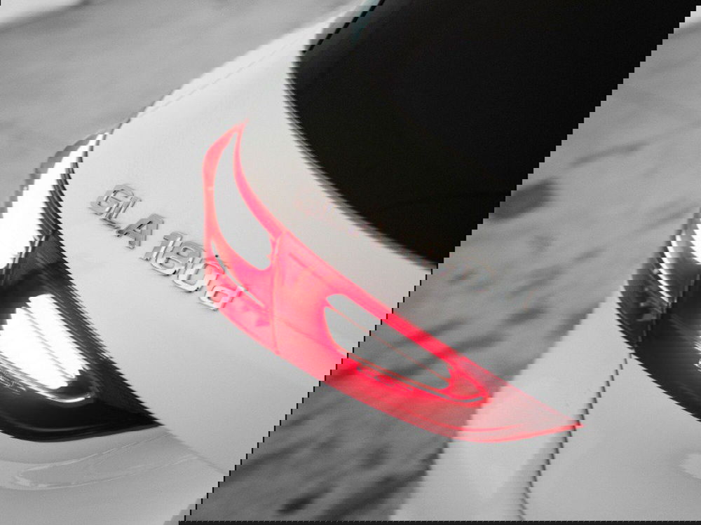 Mercedes-Benz GLA SUV nuova a Macerata (9)