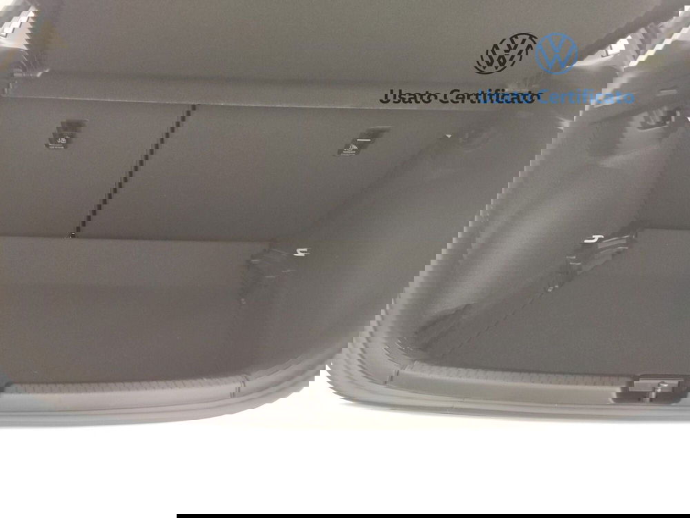 Volkswagen Polo nuova a Avellino (13)