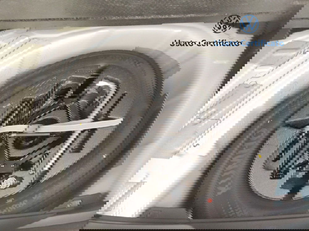 Volkswagen Polo nuova a Avellino (14)