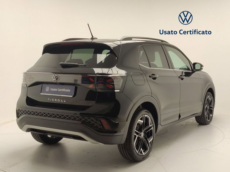 Volkswagen T-Cross nuova a Avellino (12)