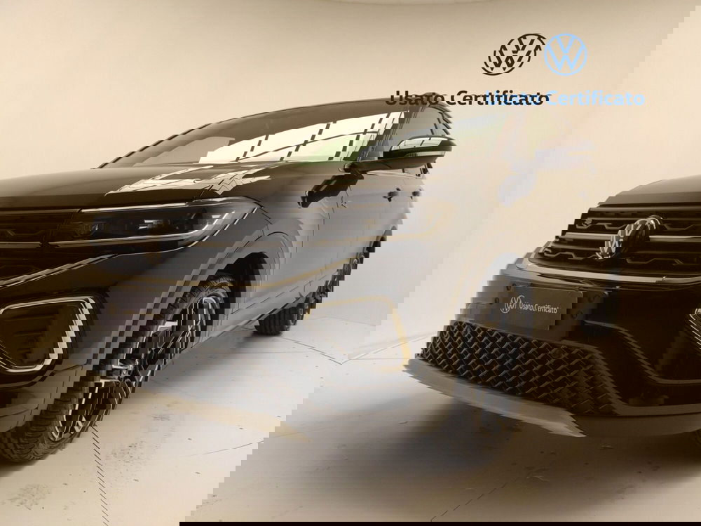 Volkswagen T-Cross nuova a Avellino (15)