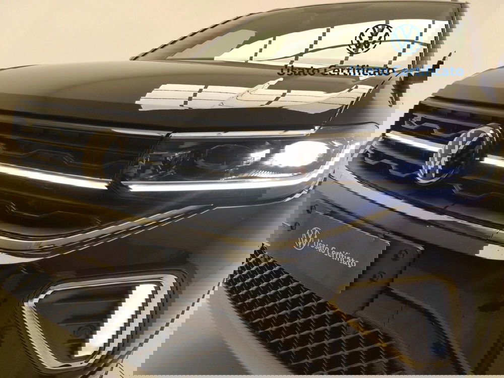 Volkswagen T-Cross nuova a Avellino (16)