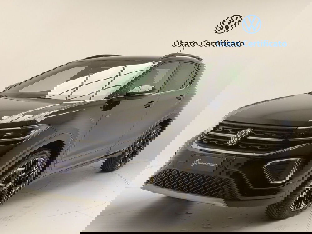 Volkswagen T-Cross nuova a Avellino (4)