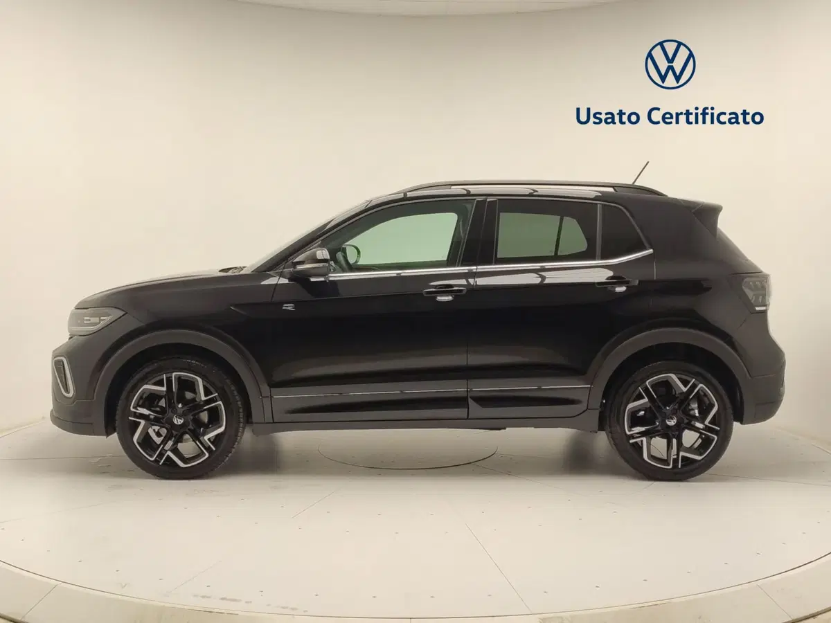 Volkswagen T-Cross nuova a Avellino (7)