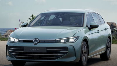 Volkswagen Passat 1.5 etsi act Business 150cv dsg nuova a Pratola Serra