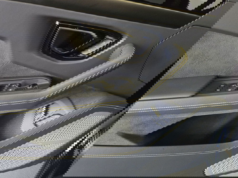 Lamborghini Urus usata a Bologna (13)