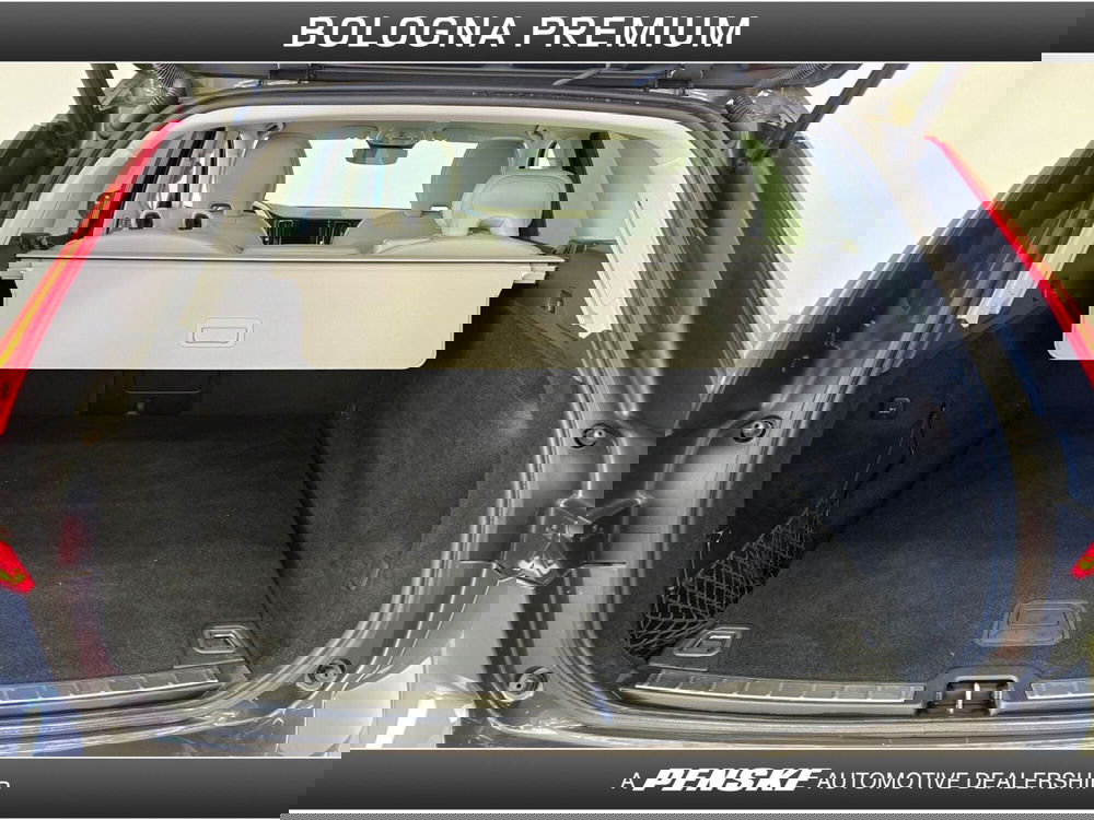 Volvo XC60 usata a Bologna (10)