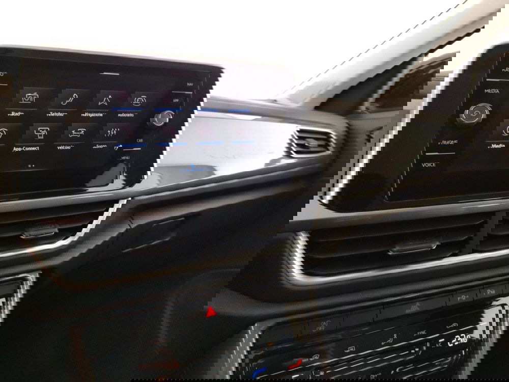 Volkswagen T-Roc usata a Massa-Carrara (12)