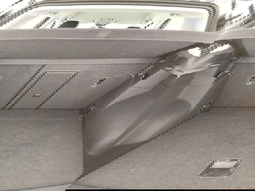 Volkswagen T-Roc usata a Massa-Carrara (16)