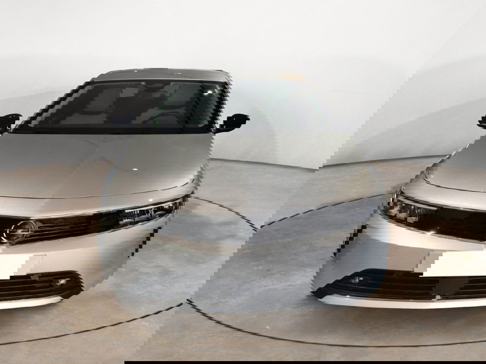 Opel Astra usata a Taranto (2)