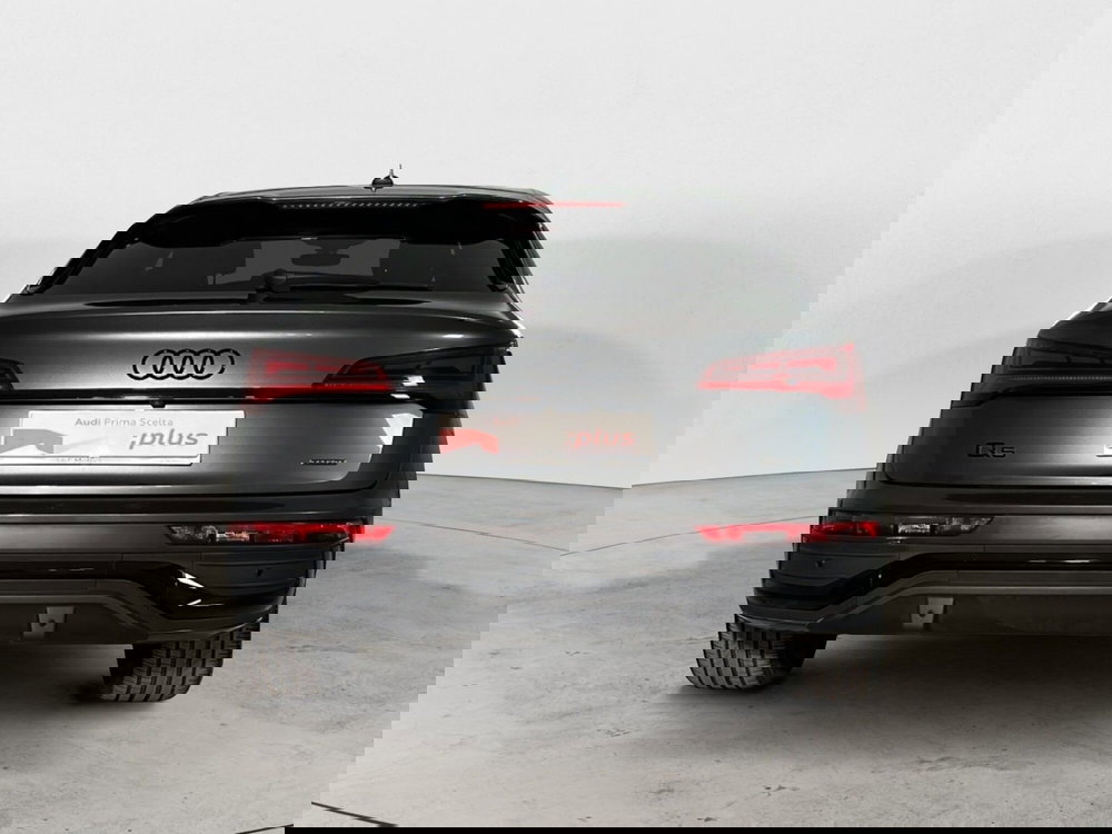 Audi Q4 Sportback usata a Napoli (6)