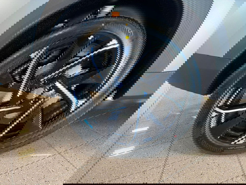 Omoda Omoda 7 SHS-P nuova a Milano (13)