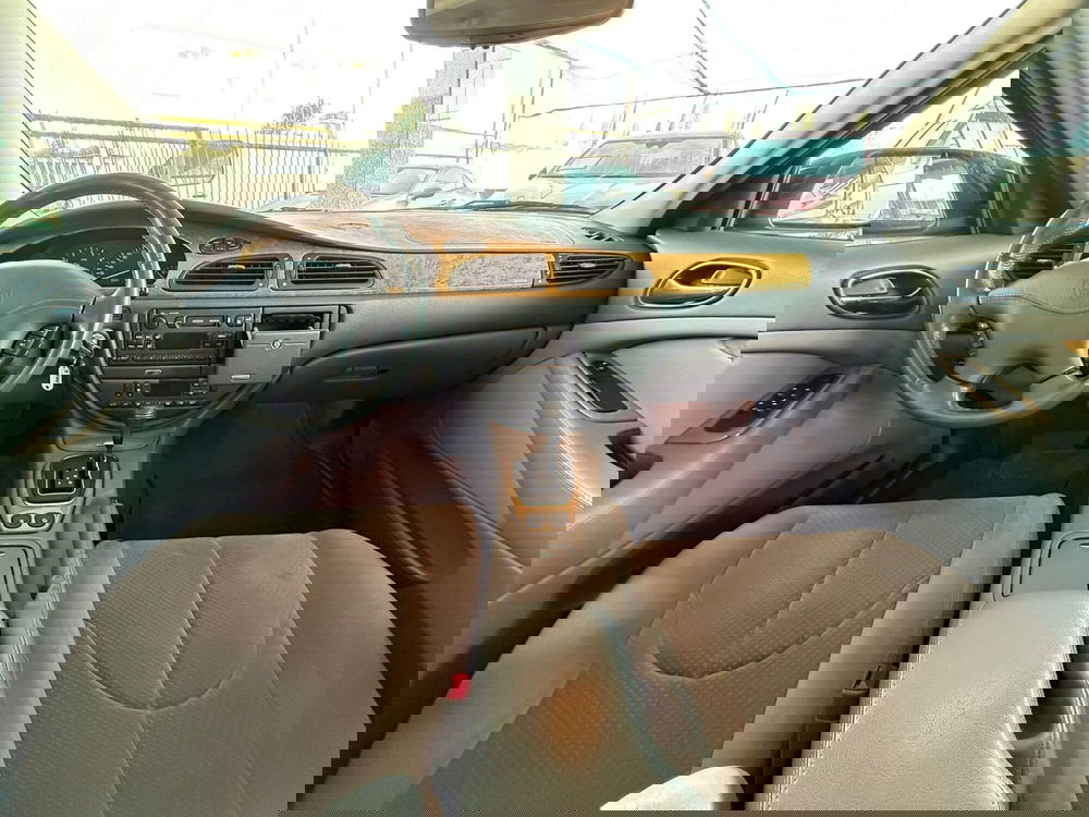 Jaguar S-Type usata a Brescia (10)