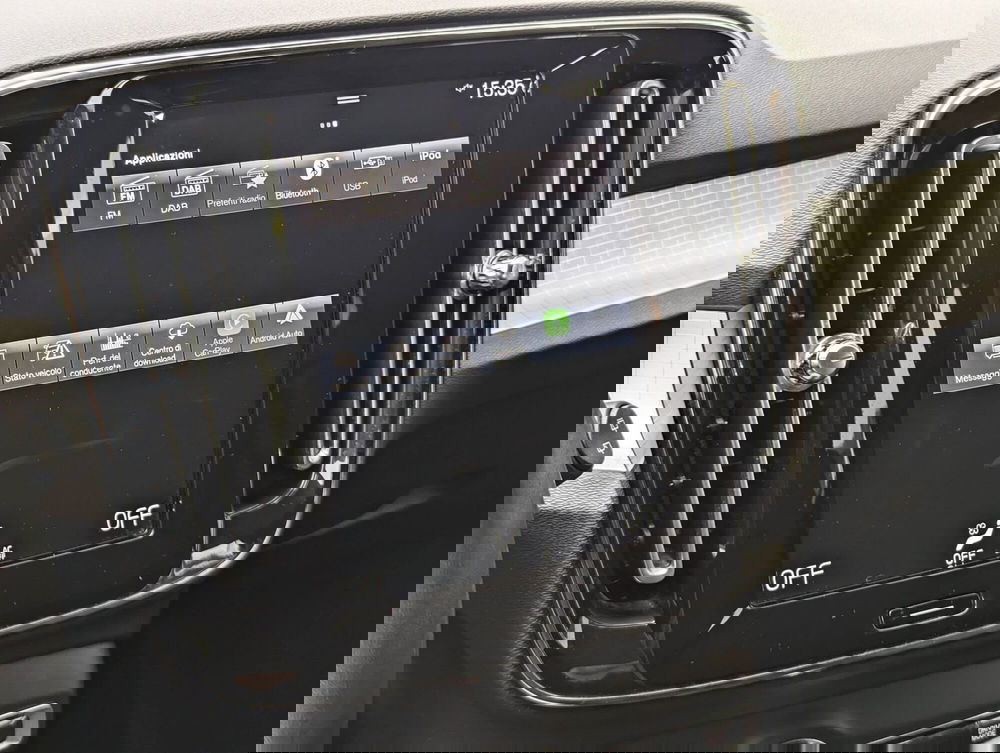 VOLVO Veicoli Commerciali XC40 usata a Pescara (13)