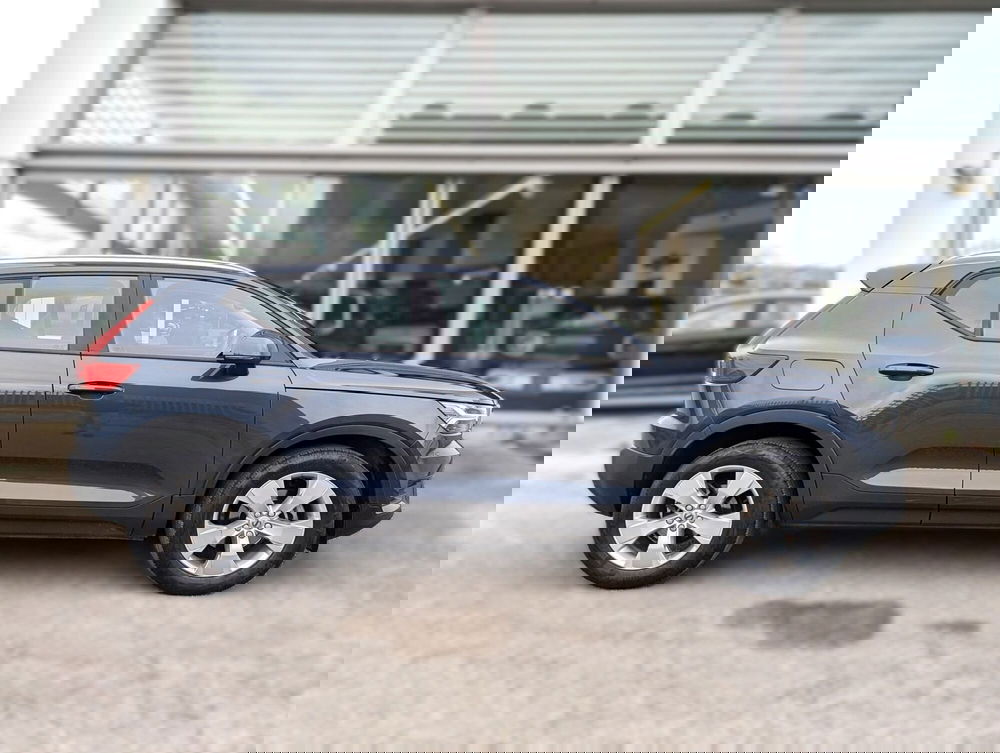 VOLVO Veicoli Commerciali XC40 usata a Pescara (3)