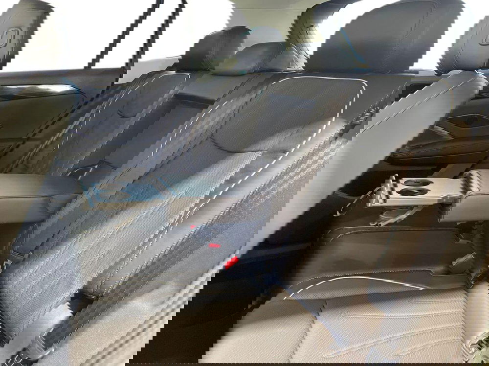 Volkswagen Tiguan nuova a Pistoia (12)