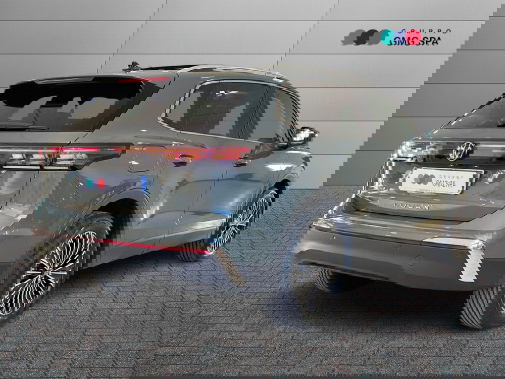 Volkswagen Tiguan nuova a Pistoia (3)