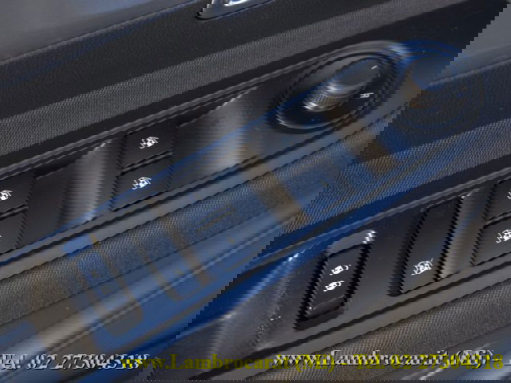 Opel Mokka usata a Milano (8)