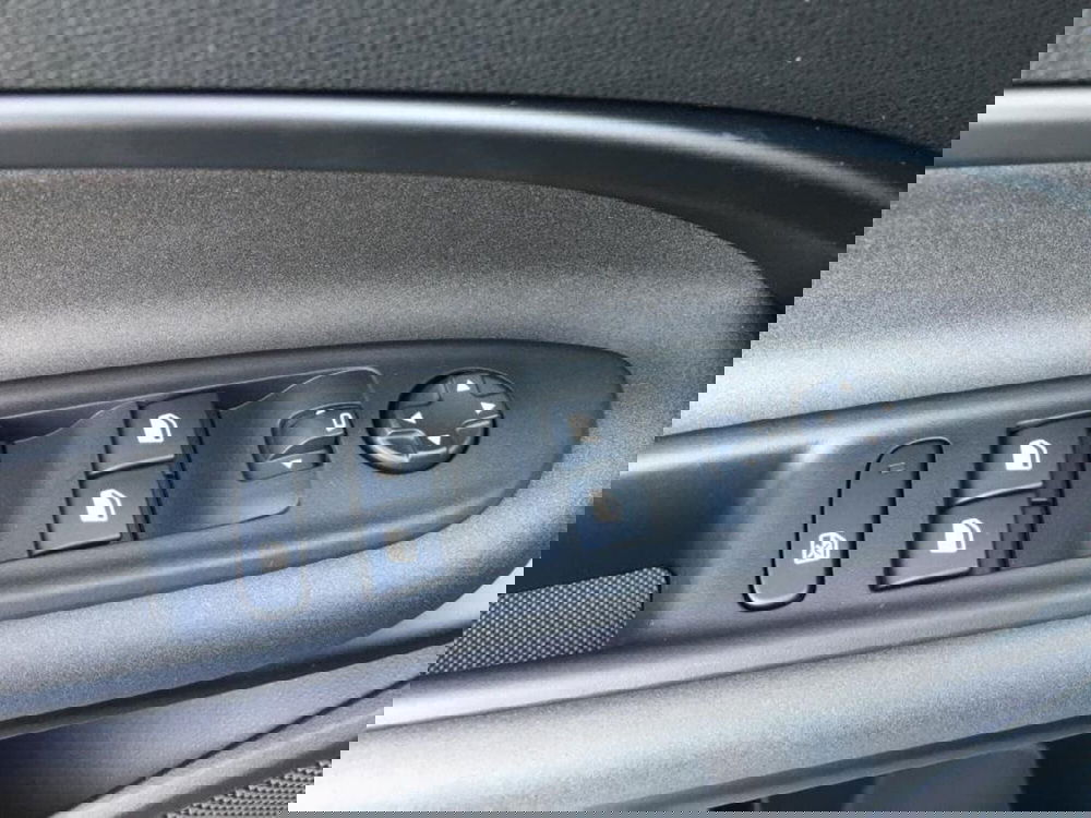 Alfa Romeo Junior nuova a Cuneo (20)