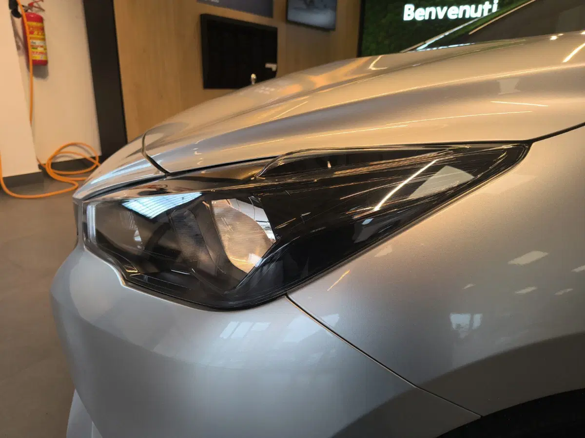 Nissan Micra usata a Catanzaro (12)
