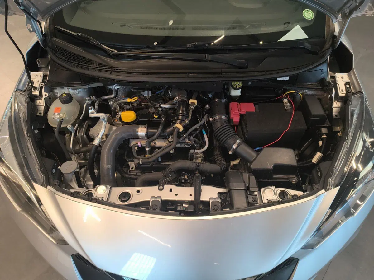 Nissan Micra usata a Catanzaro (13)