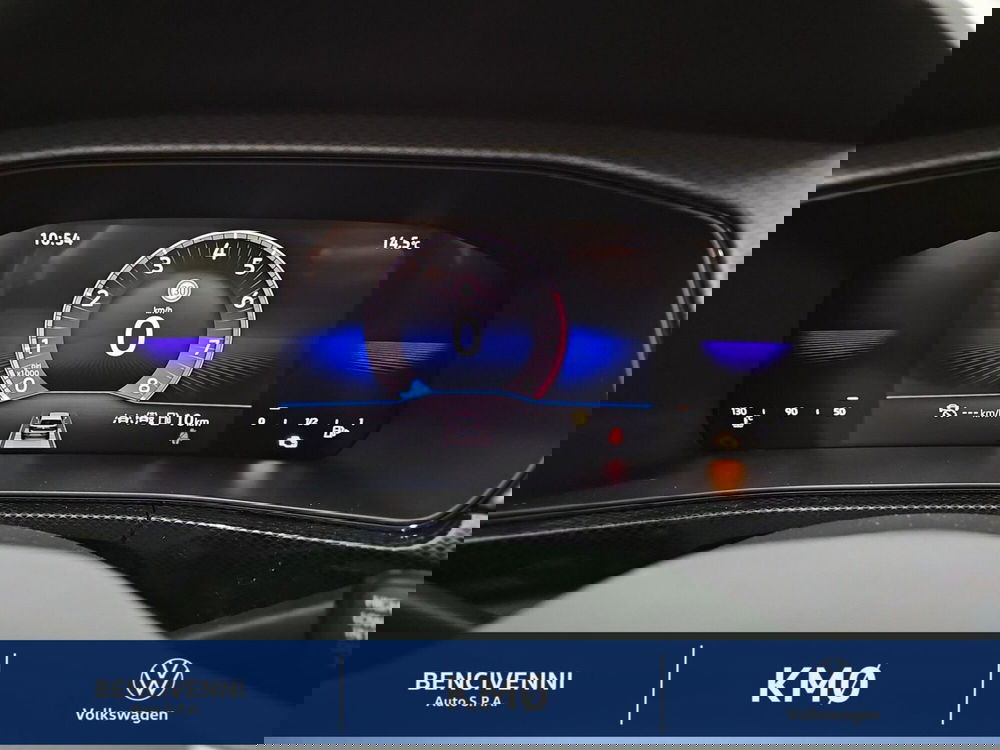 Volkswagen T-Cross nuova a Catanzaro (19)