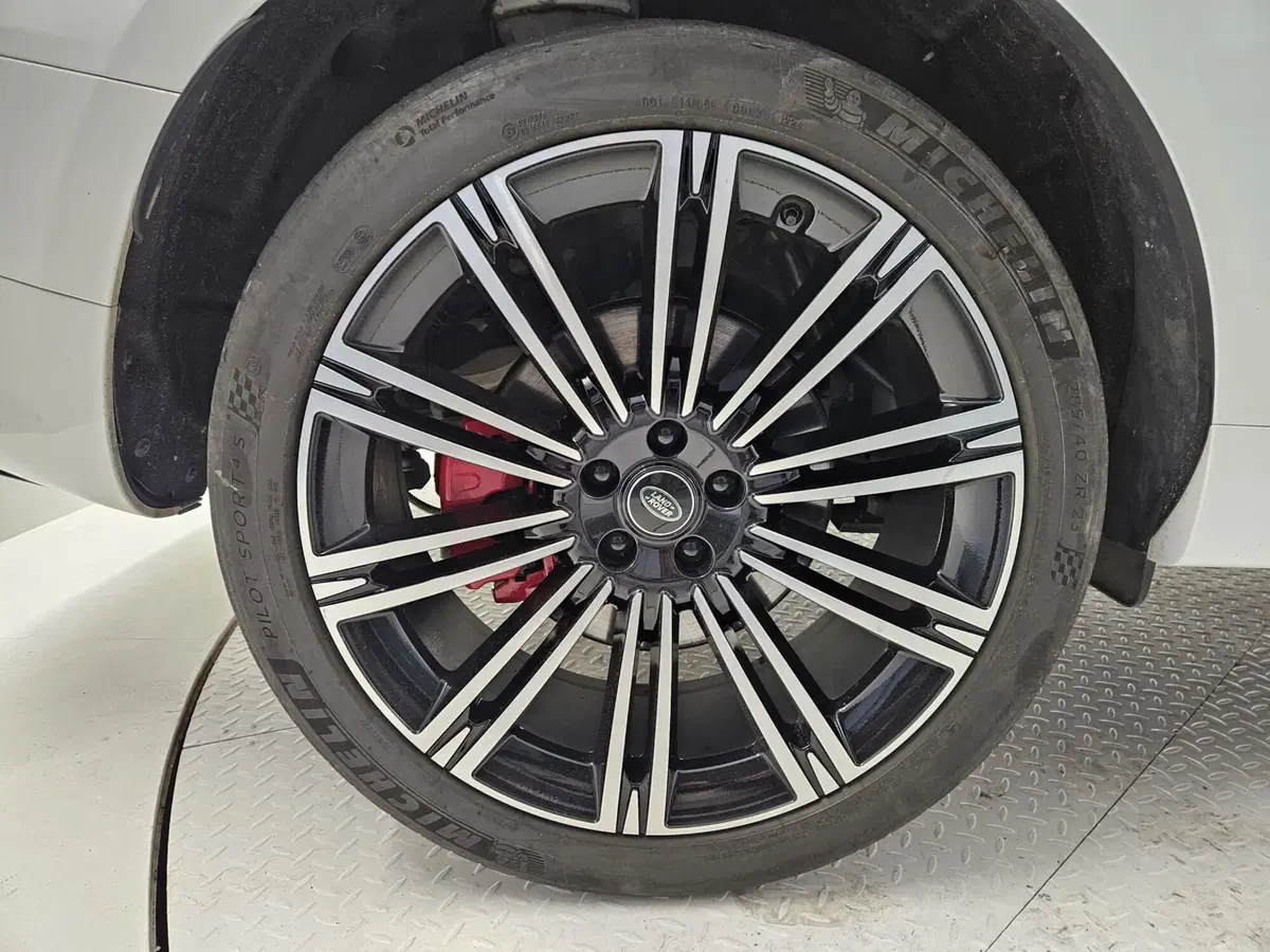 Land Rover Range Rover Sport usata a Bergamo (9)