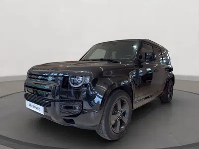 Land Rover Defender 110 3.0D I6 200 CV AWD Auto X-Dynamic HSE del 2021 usata a Latina