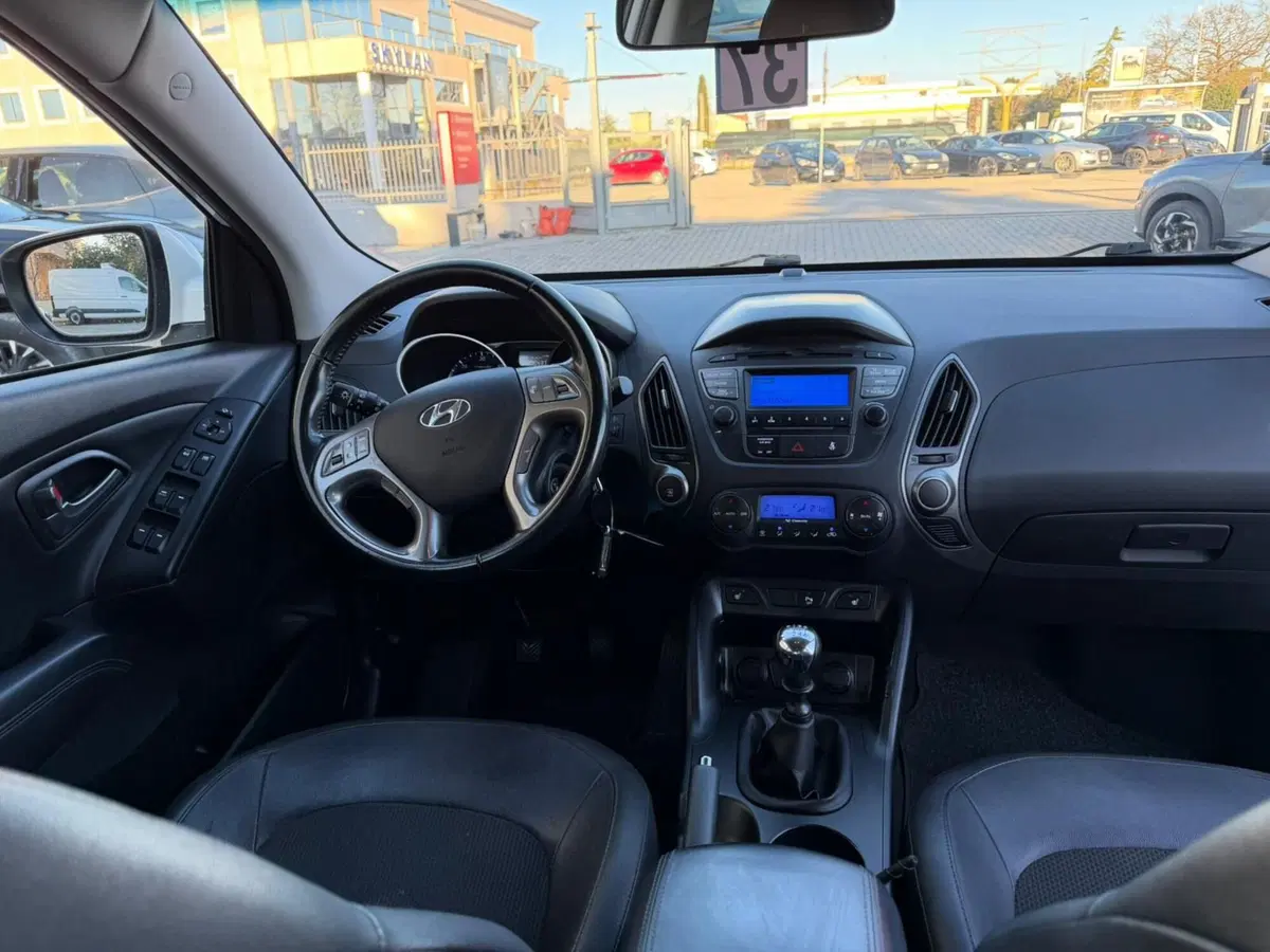 Hyundai ix35 usata a Macerata (9)
