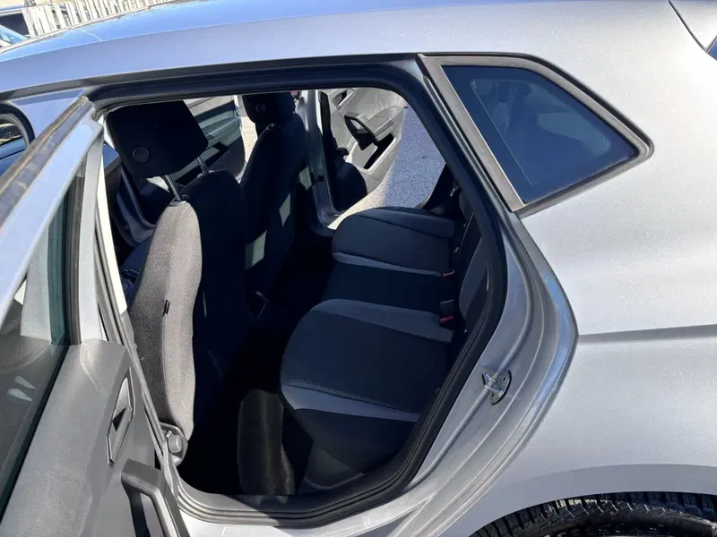 SEAT Ibiza usata a Ancona (10)
