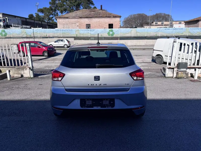 SEAT Ibiza usata a Ancona (6)