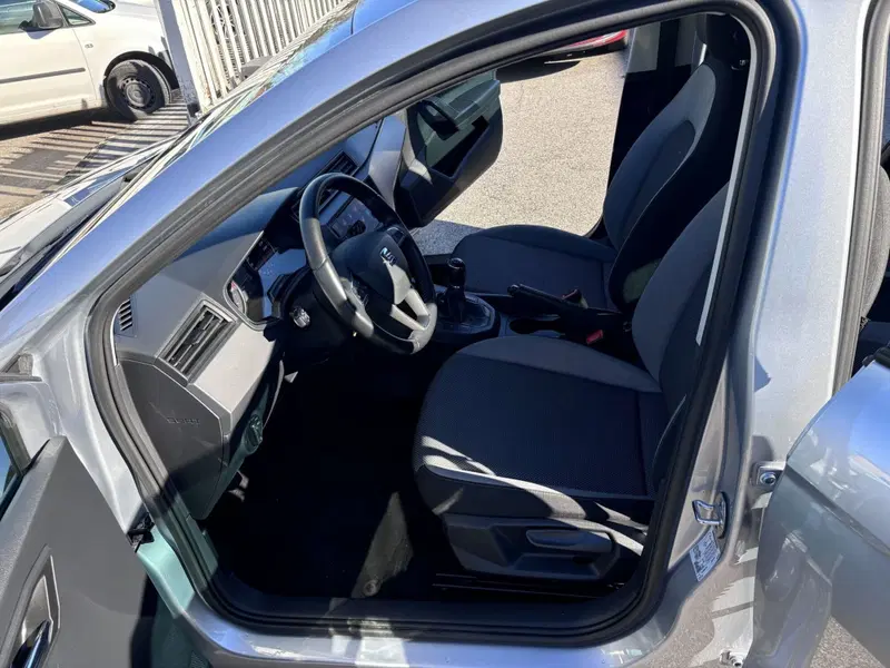 SEAT Ibiza usata a Ancona (9)