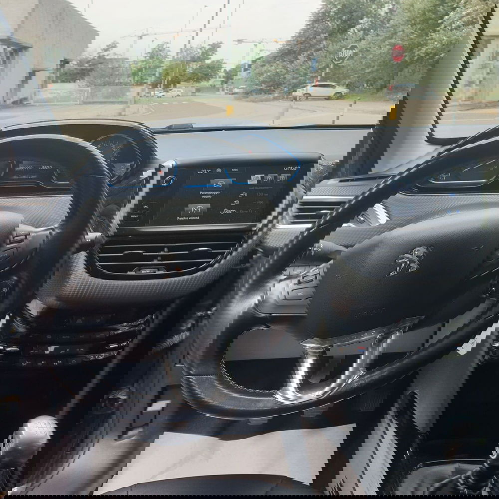 Peugeot 2008 usata a Padova (11)