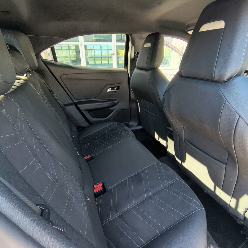 Opel Mokka usata a Padova (12)