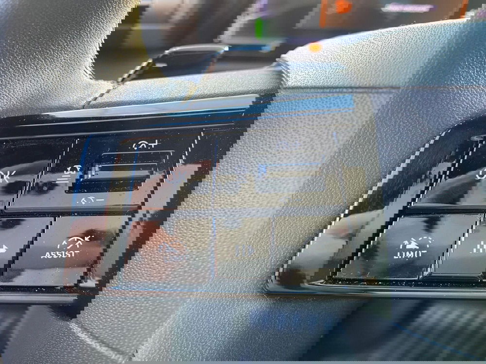 Lancia Ypsilon usata a Milano (12)