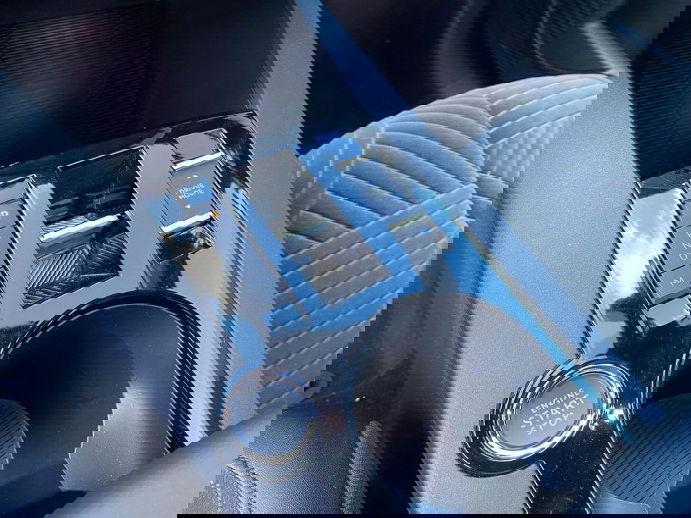 Lancia Ypsilon usata a Milano (19)