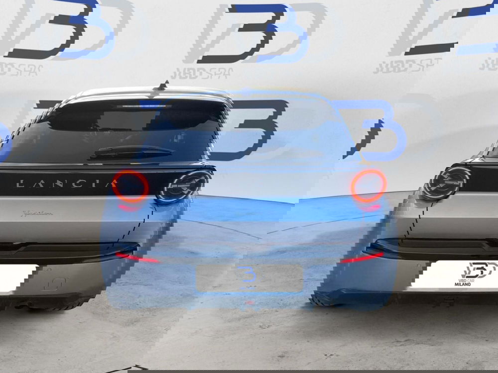 Lancia Ypsilon usata a Milano (4)