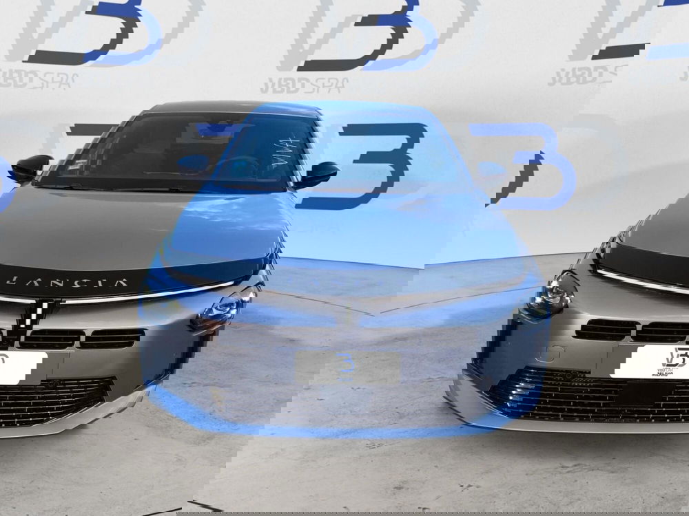 Lancia Ypsilon usata a Milano (7)