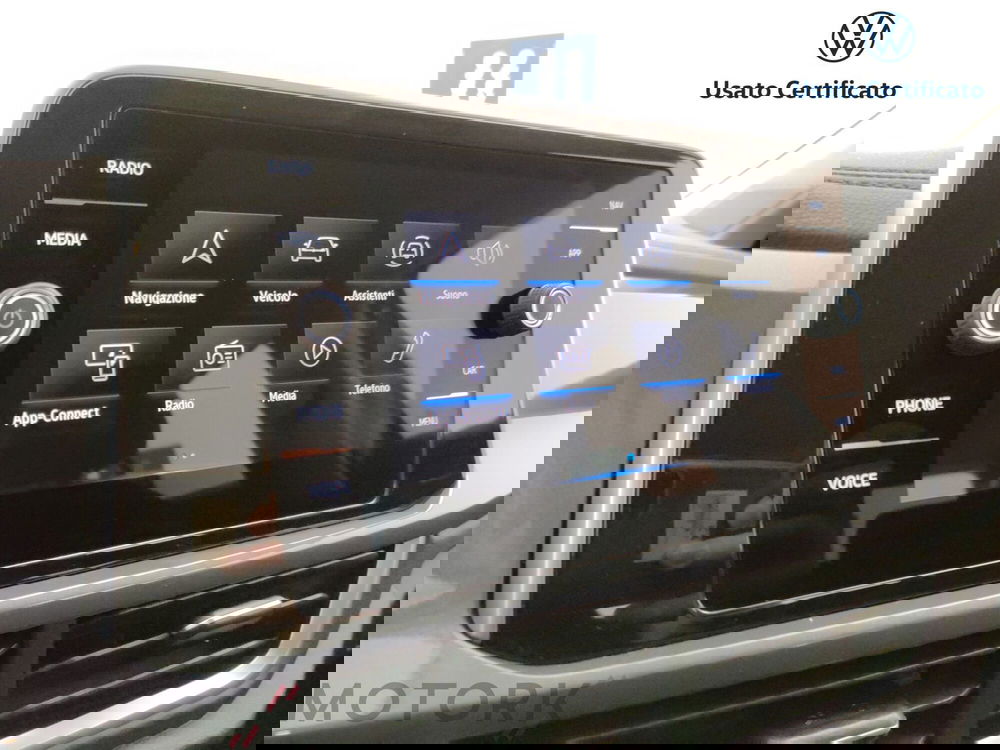 Volkswagen T-Roc usata a Varese (13)