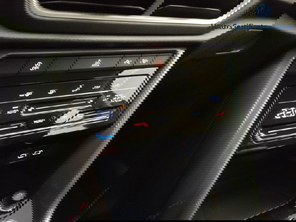 Volkswagen T-Roc usata a Varese (16)